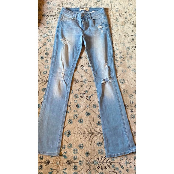 JEANS 3 FOR $50 Garage distressed boot-cut jeans - Picture 1 of 4